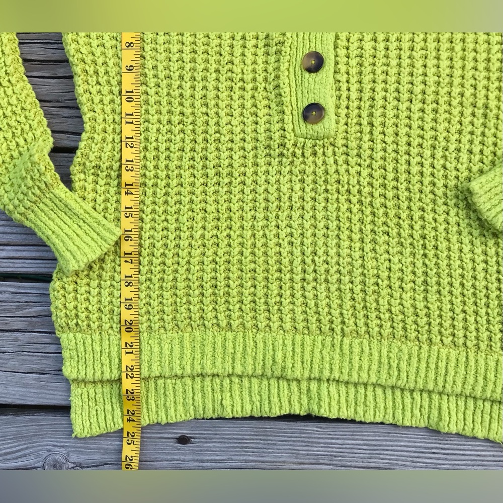 FREE PEOPLE Lime Green Whistle Thermal Henley Button Sweater Top Pullover V Neck - Picture 9 of 13
